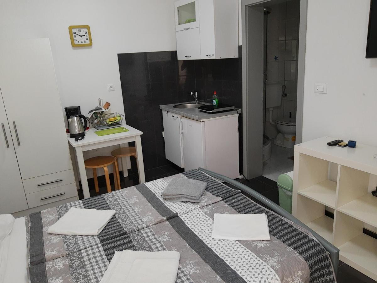 Apartments Ina Medulin Eksteriør billede